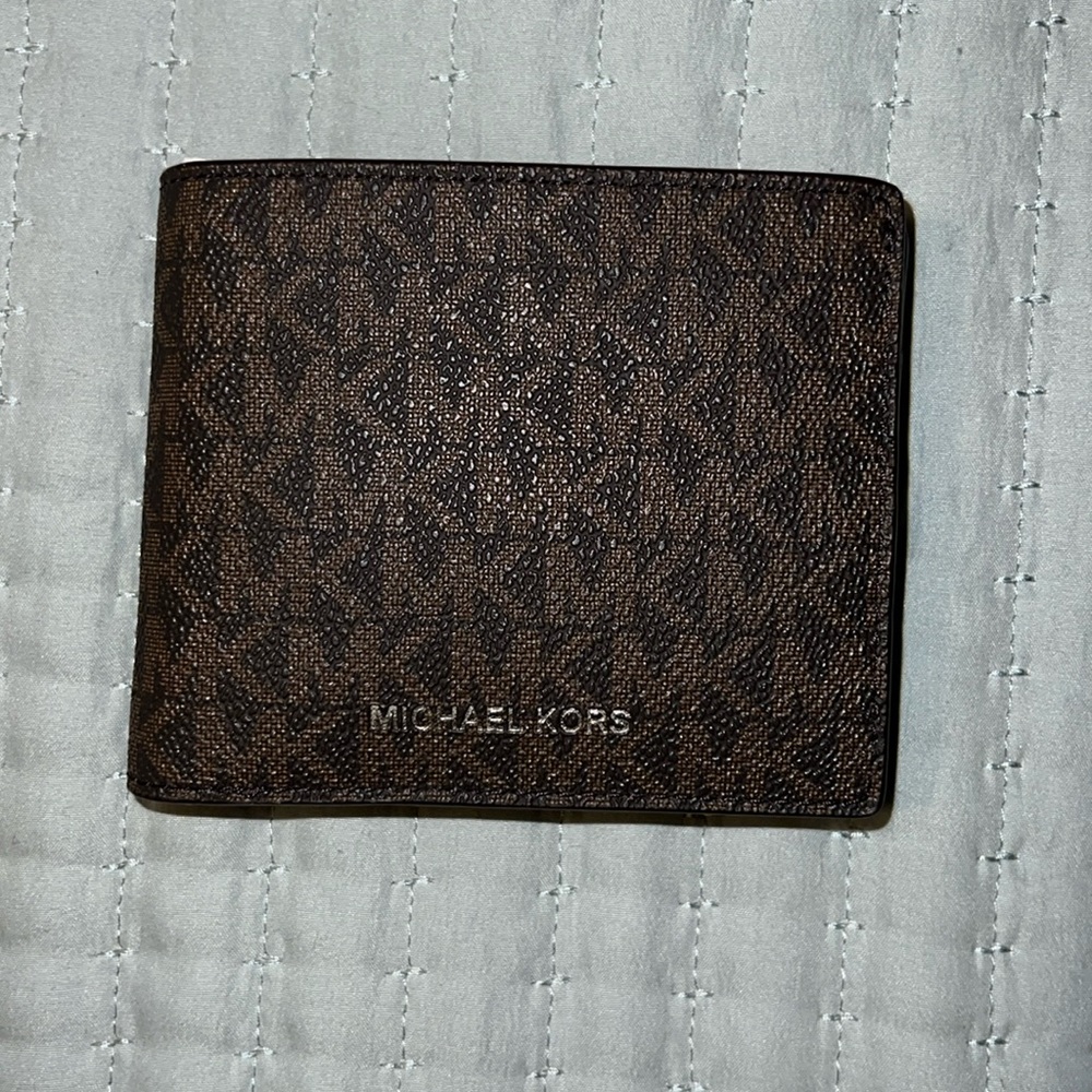 Michael Kors wallet